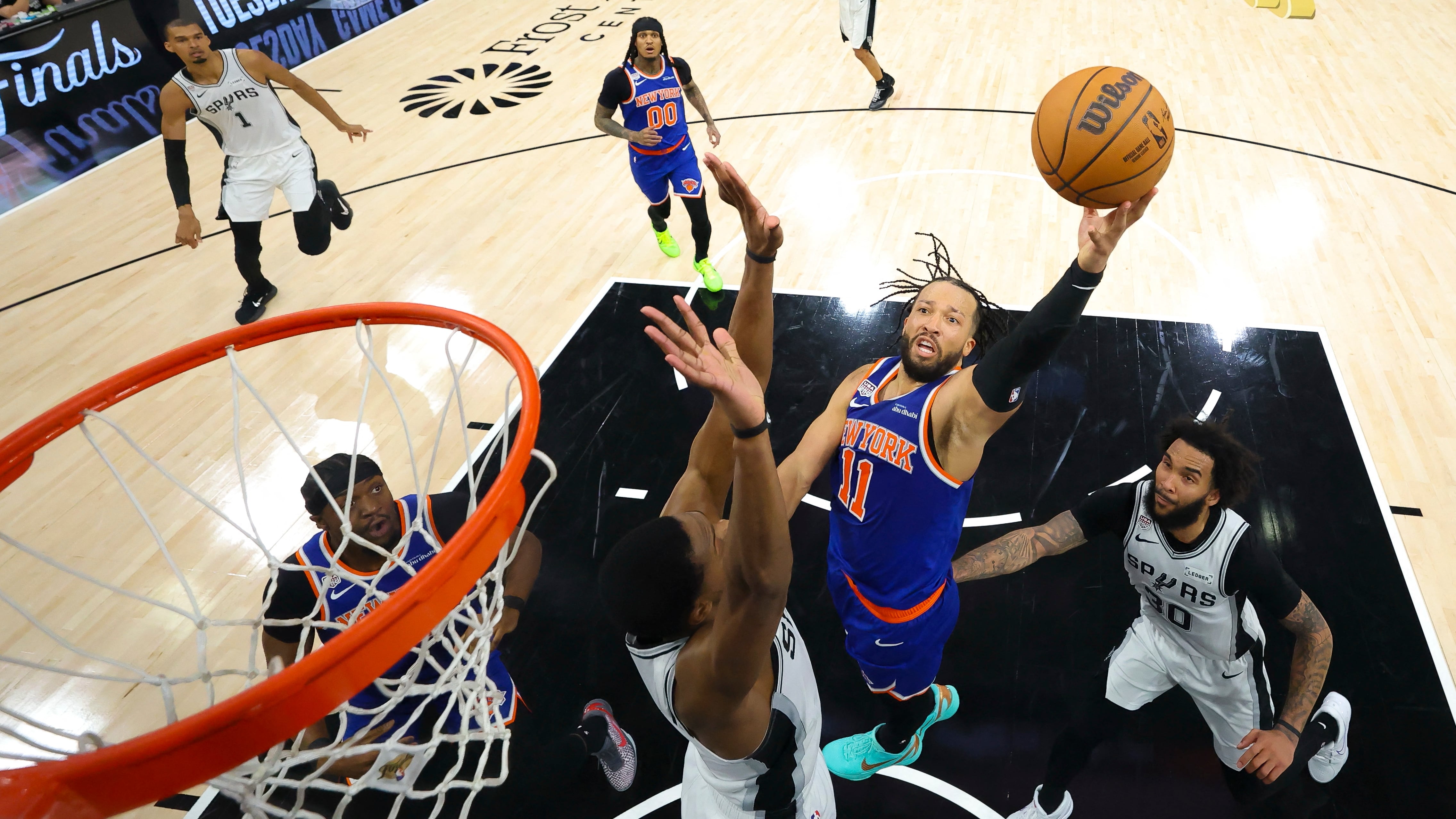 Los Knicks de un estelar Brunson se proclaman campeones de la NBA por primera vez desde 1973