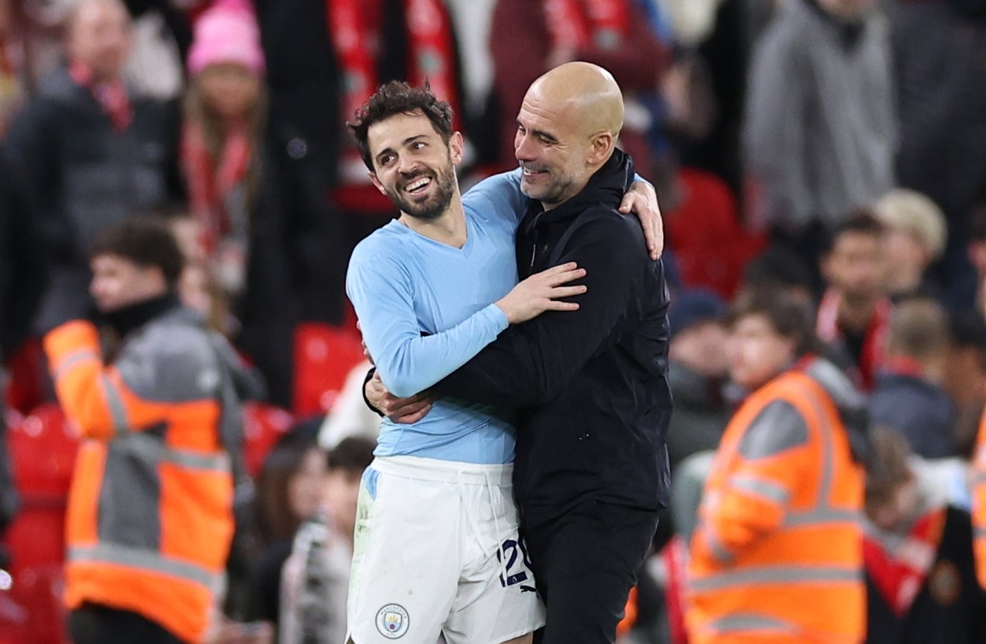 Bernardo Silva revoluciona al City y mantiene viva la Premier