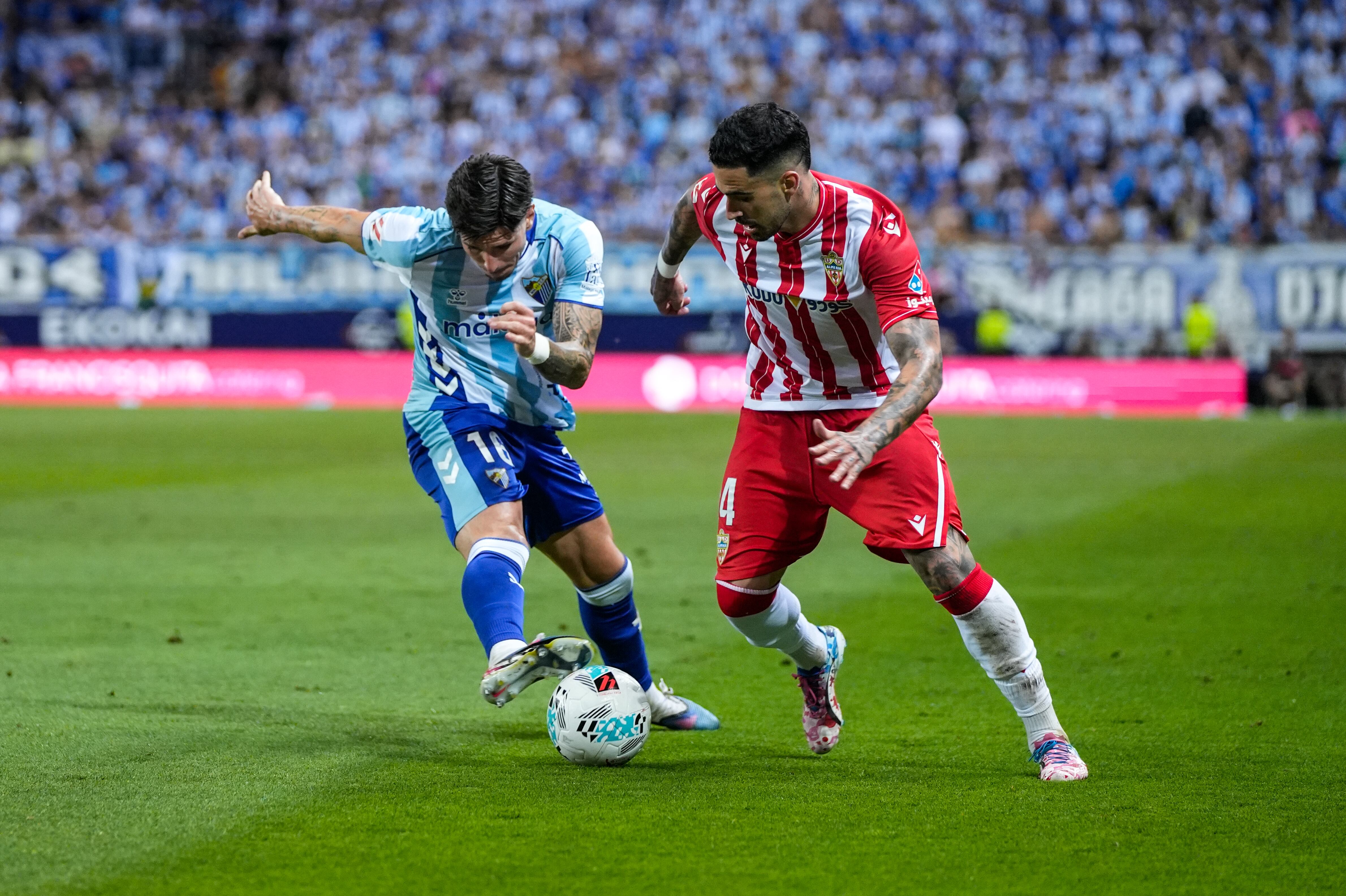El ascenso queda abierto: Málaga y Almería lo dejan todo para el partido de vuelta