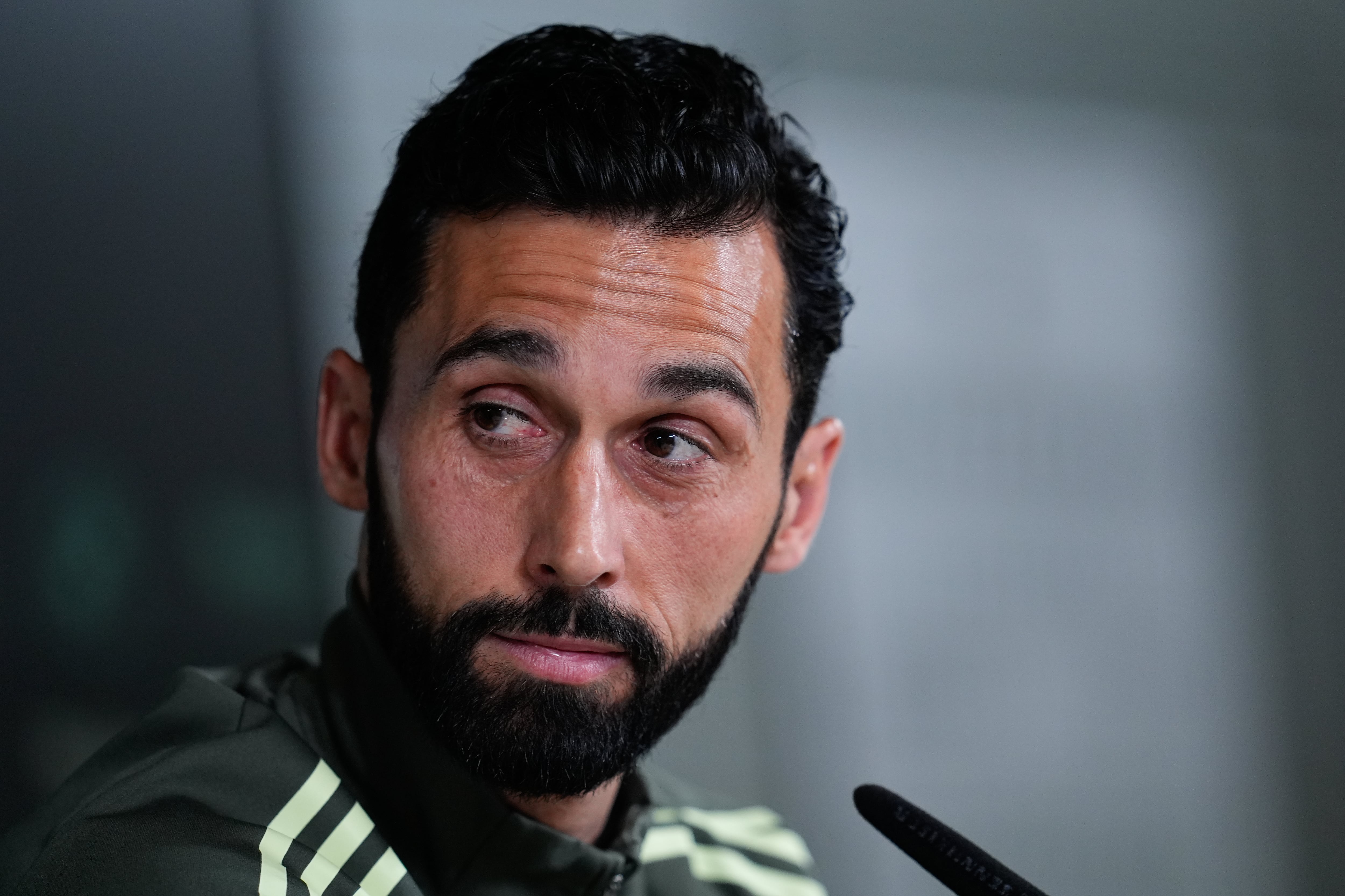 El último servicio del soldado Álvaro Arbeloa: cierre de filas total antes de un probable adiós