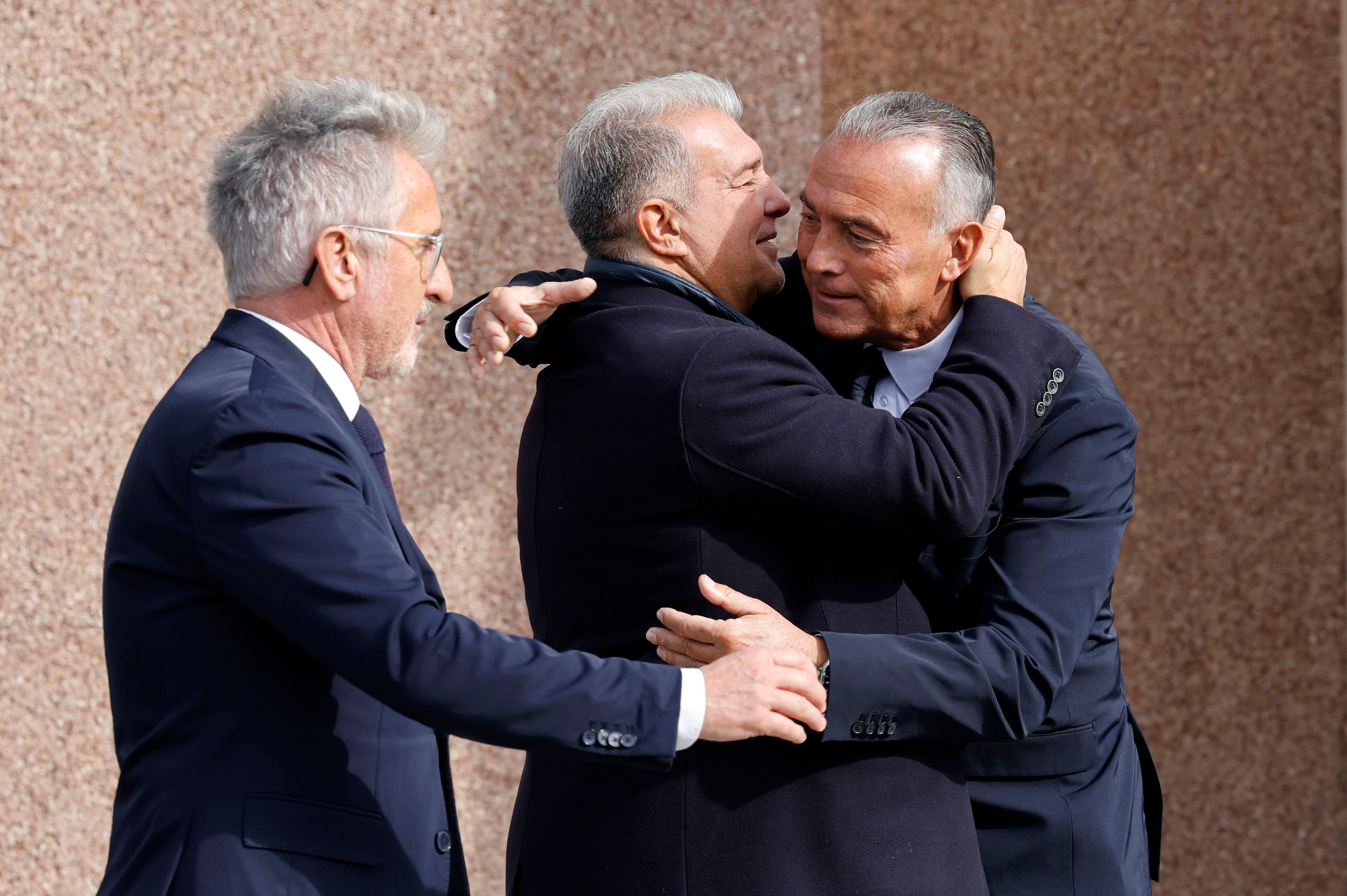 El Barça abre la campaña con la dimisión de Laporta