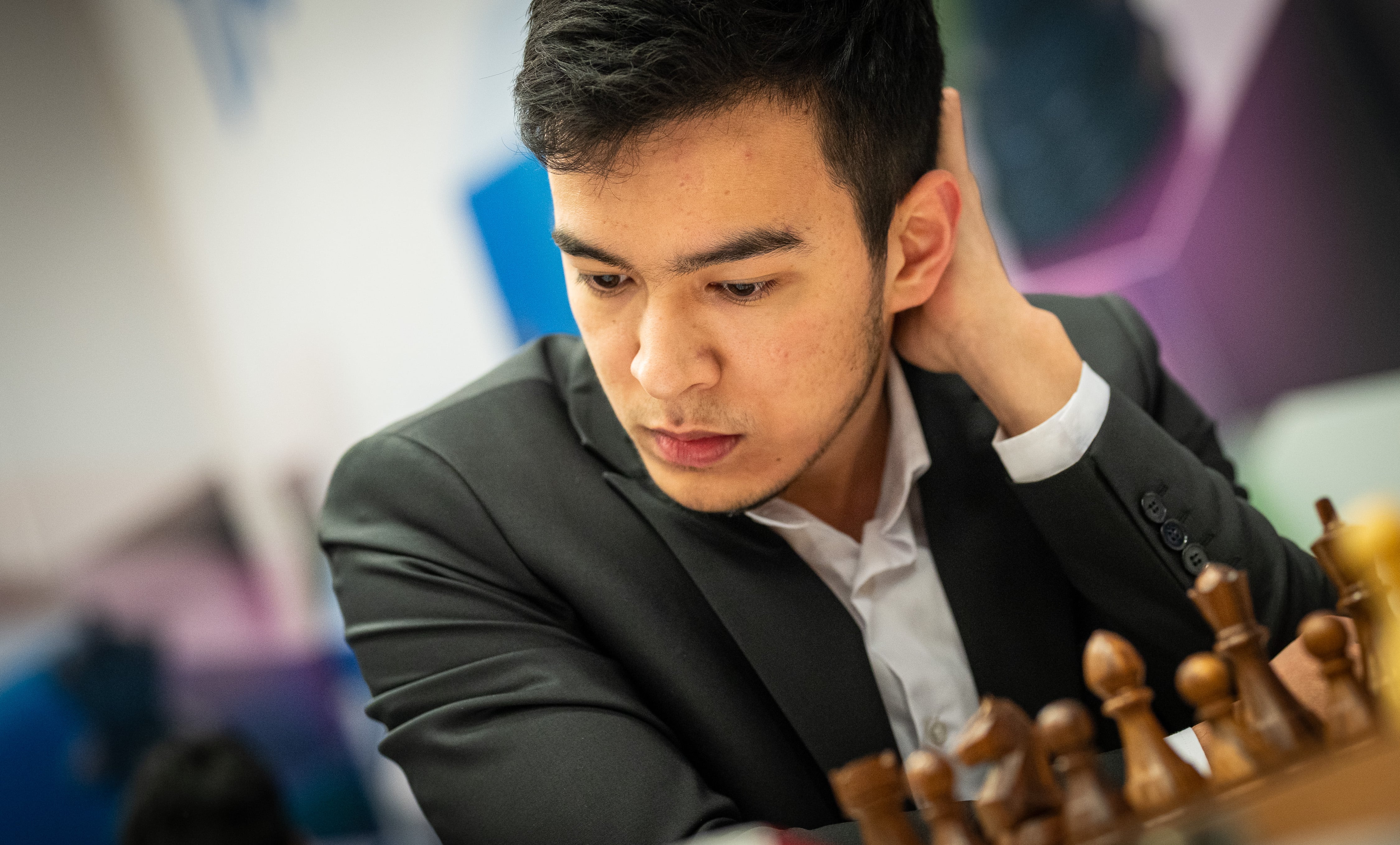 Abdusattórov triunfa en el ‘Roland Garros’ del ajedrez, donde la modalidad clásica sigue apasionando