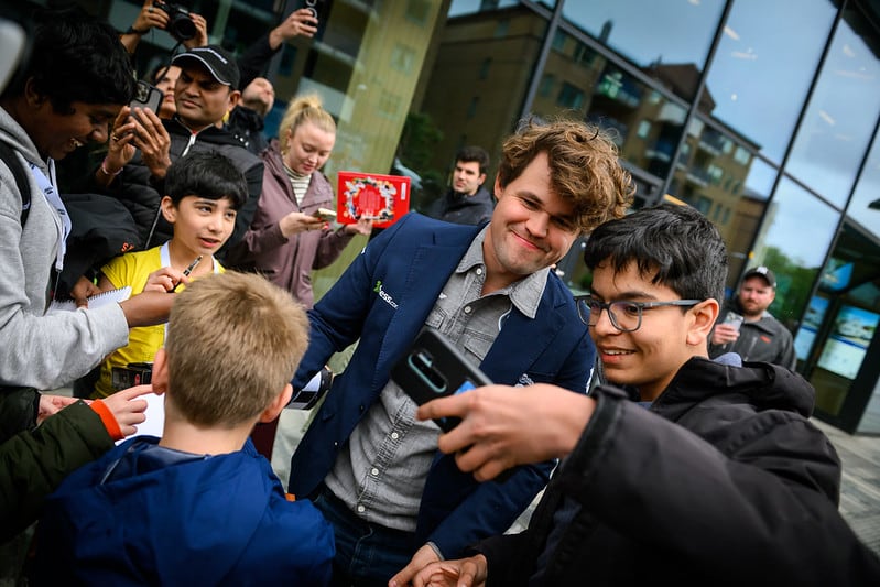 Carlsen gana el Norway Chess por 7ª vez tras rozar el desastre