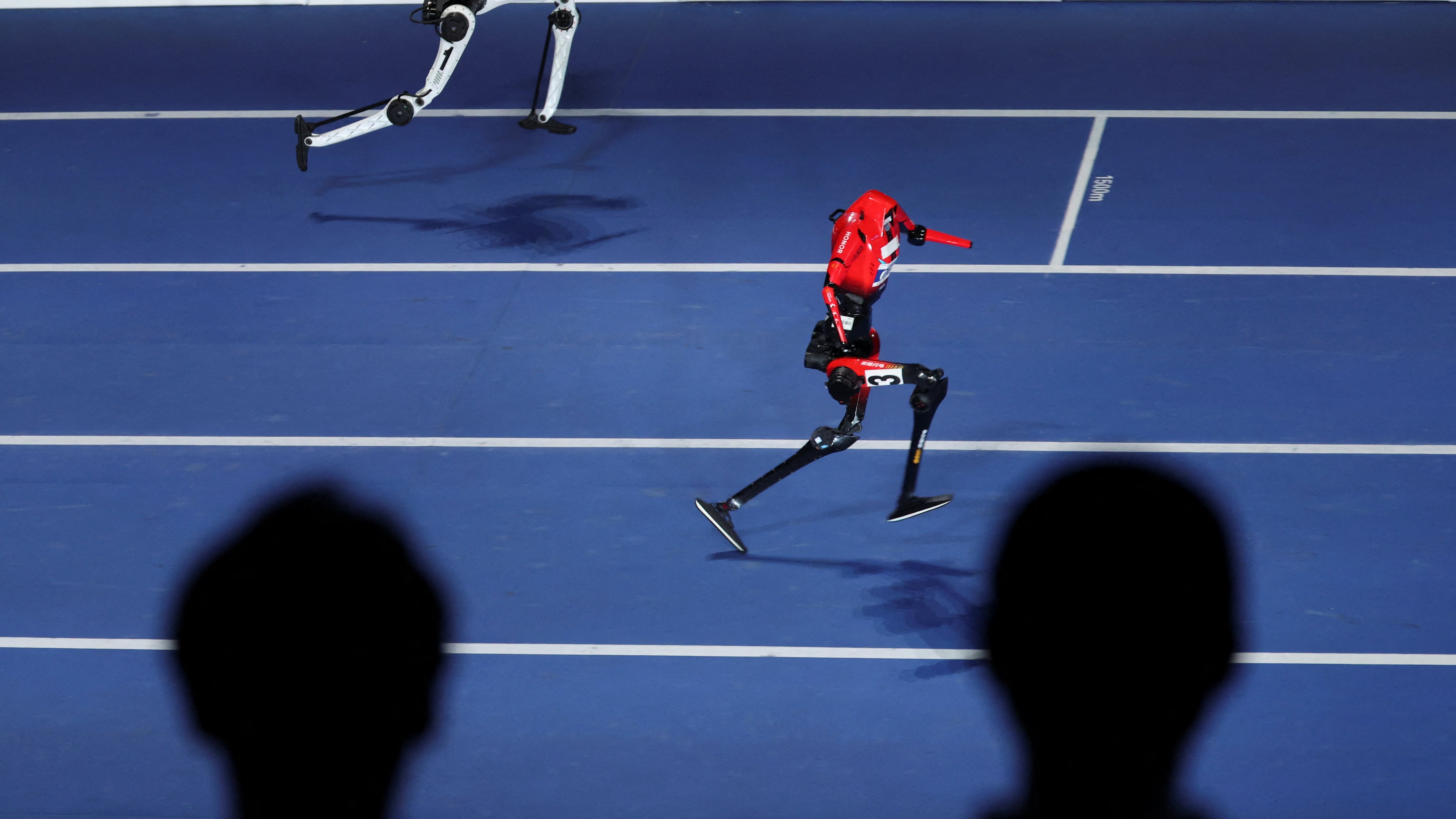 Un robot chino bate el récord mundial de Usain Bolt en 100 metros