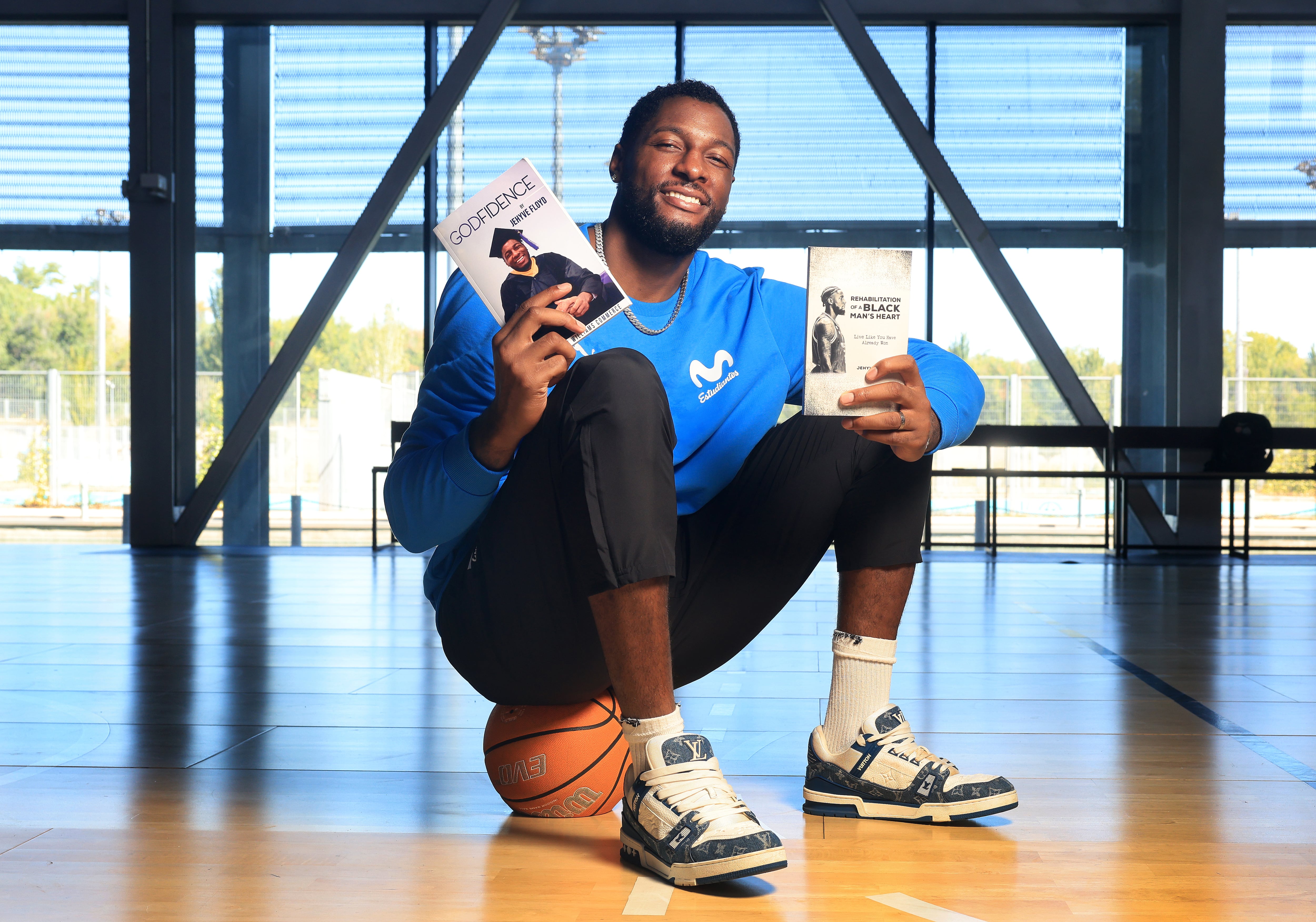 Jehyve Floyd, el pívot del Estudiantes que habla de la salud mental: “Puedo ser un hombre y ser vulnerable”