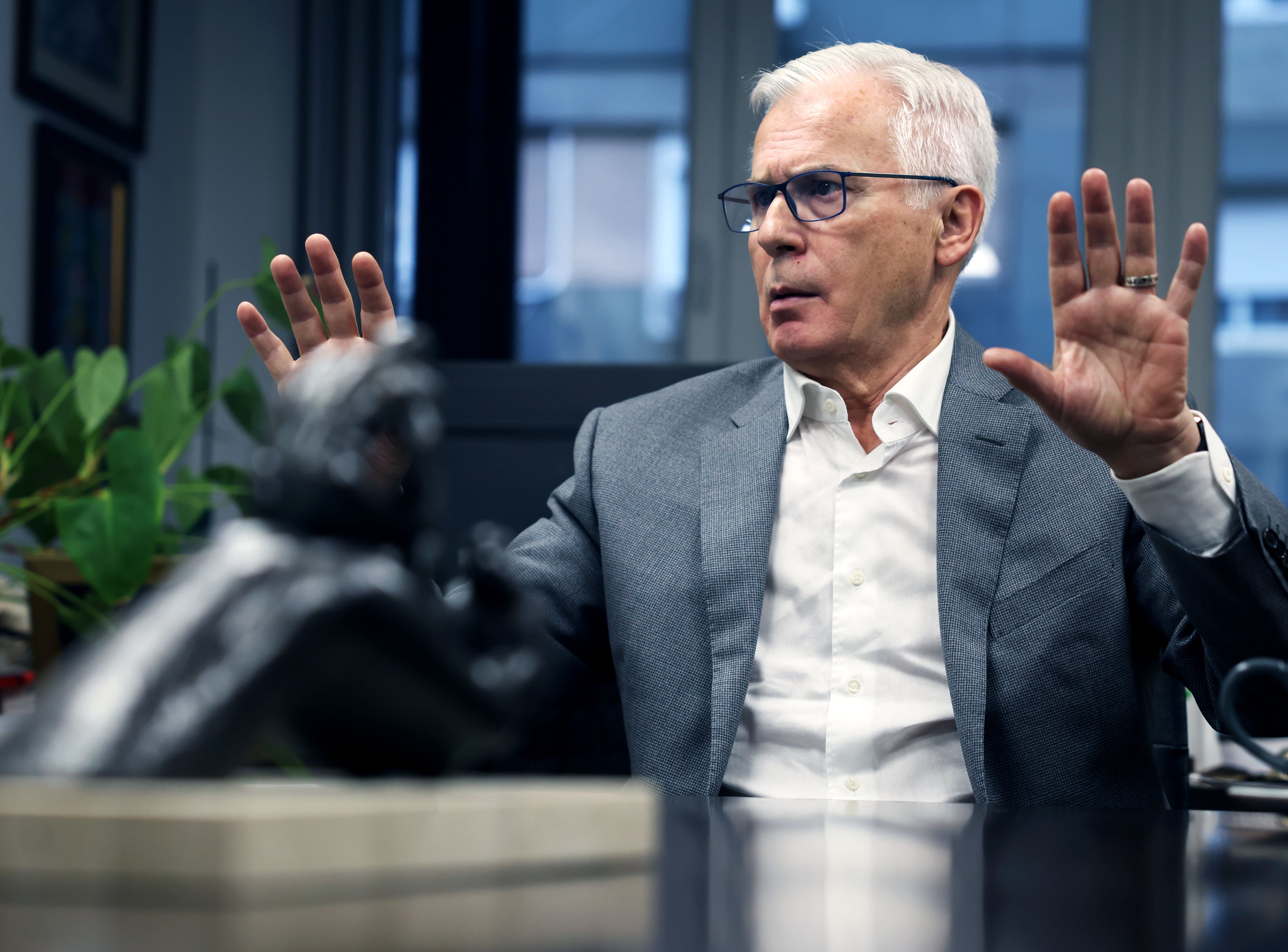 Baltasar Garzón, Victoria Rosell y Javier Pérez Royo encabezan un manifiesto de juristas contra el ataque a Venezuela