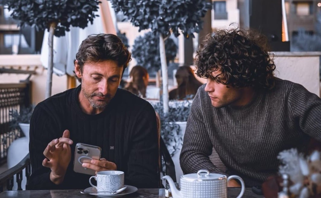 Juan Carlos Ferrero se incorpora al equipo del golfista Ángel Ayora como ‘coach’