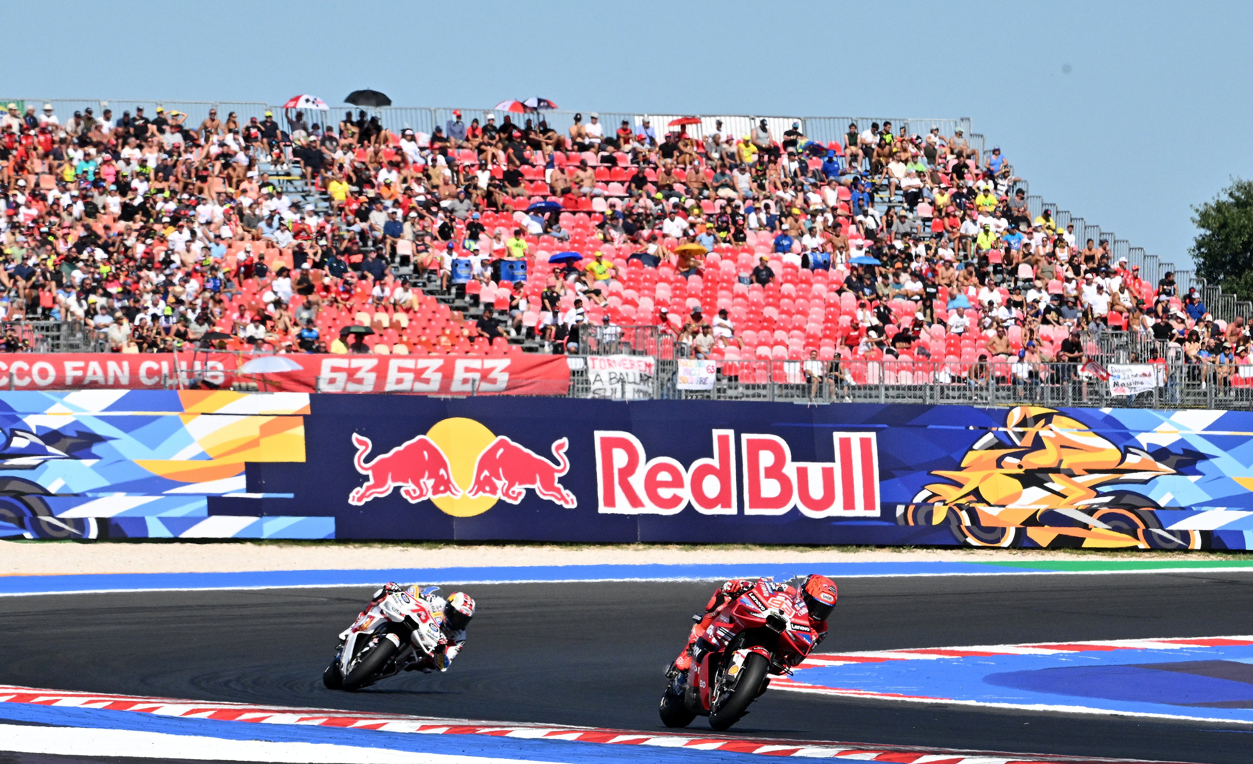 Marc Márquez gana el GP de San Marino y captura el liderato en MotoGP