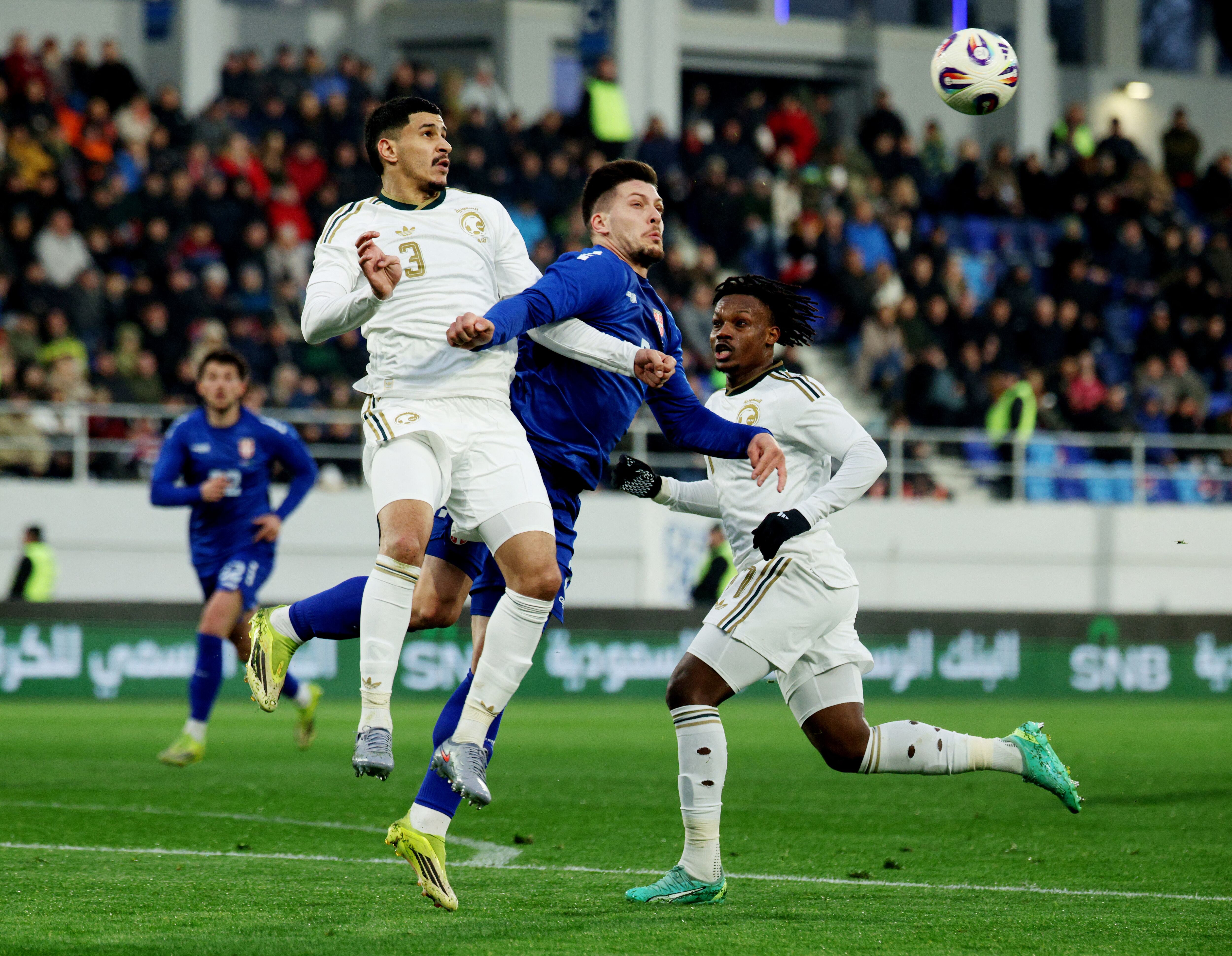 Luka Jovic renace de sus cenizas en el AEK griego y amenaza al Rayo